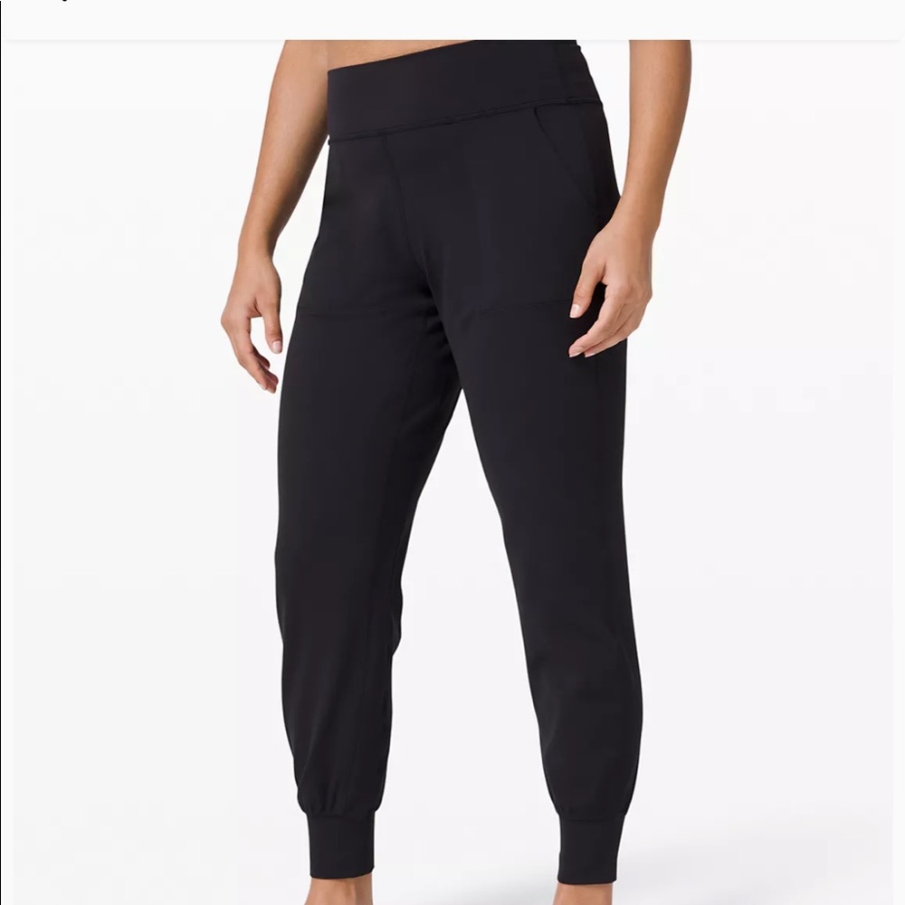 black lulu lemon align joggers